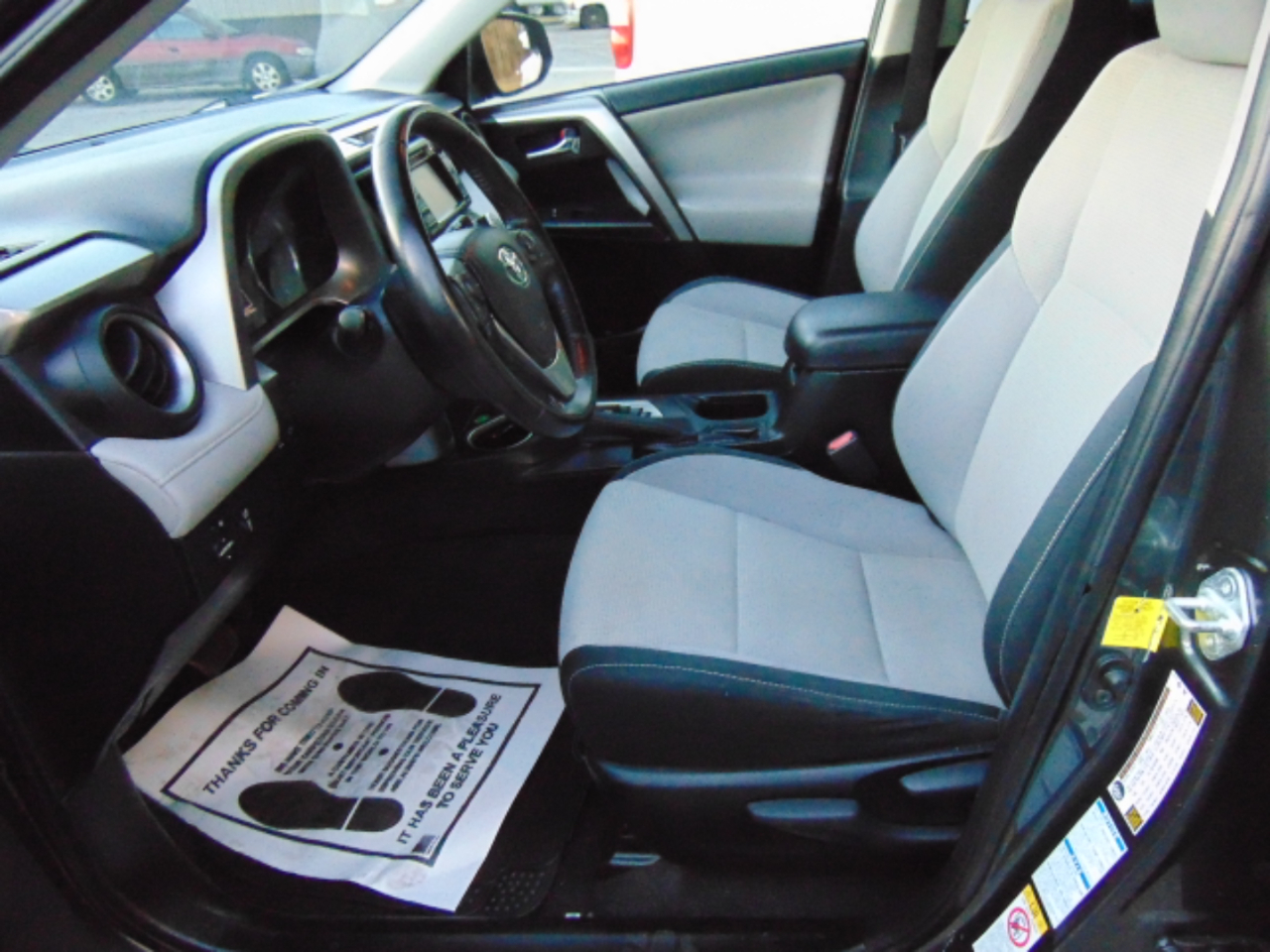 Toyota RAV4 XLE AWD 2016