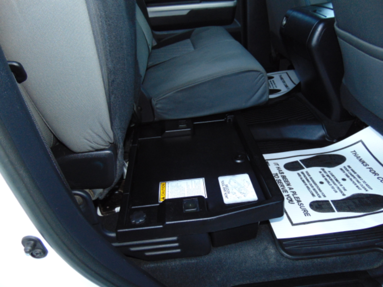 Toyota Tundra SR5 5.7L V8 FFV Double Cab 4WD 2016