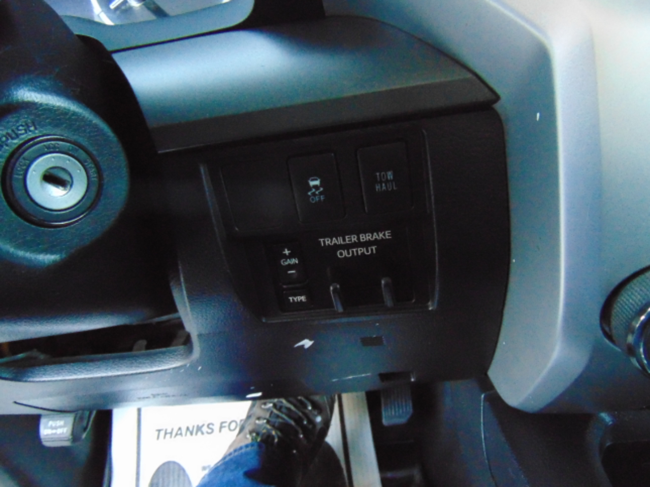 Toyota Tundra SR5 5.7L V8 FFV Double Cab 4WD 2016