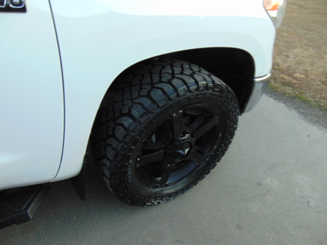 Toyota Tundra SR5 5.7L V8 FFV Double Cab 4WD 2016