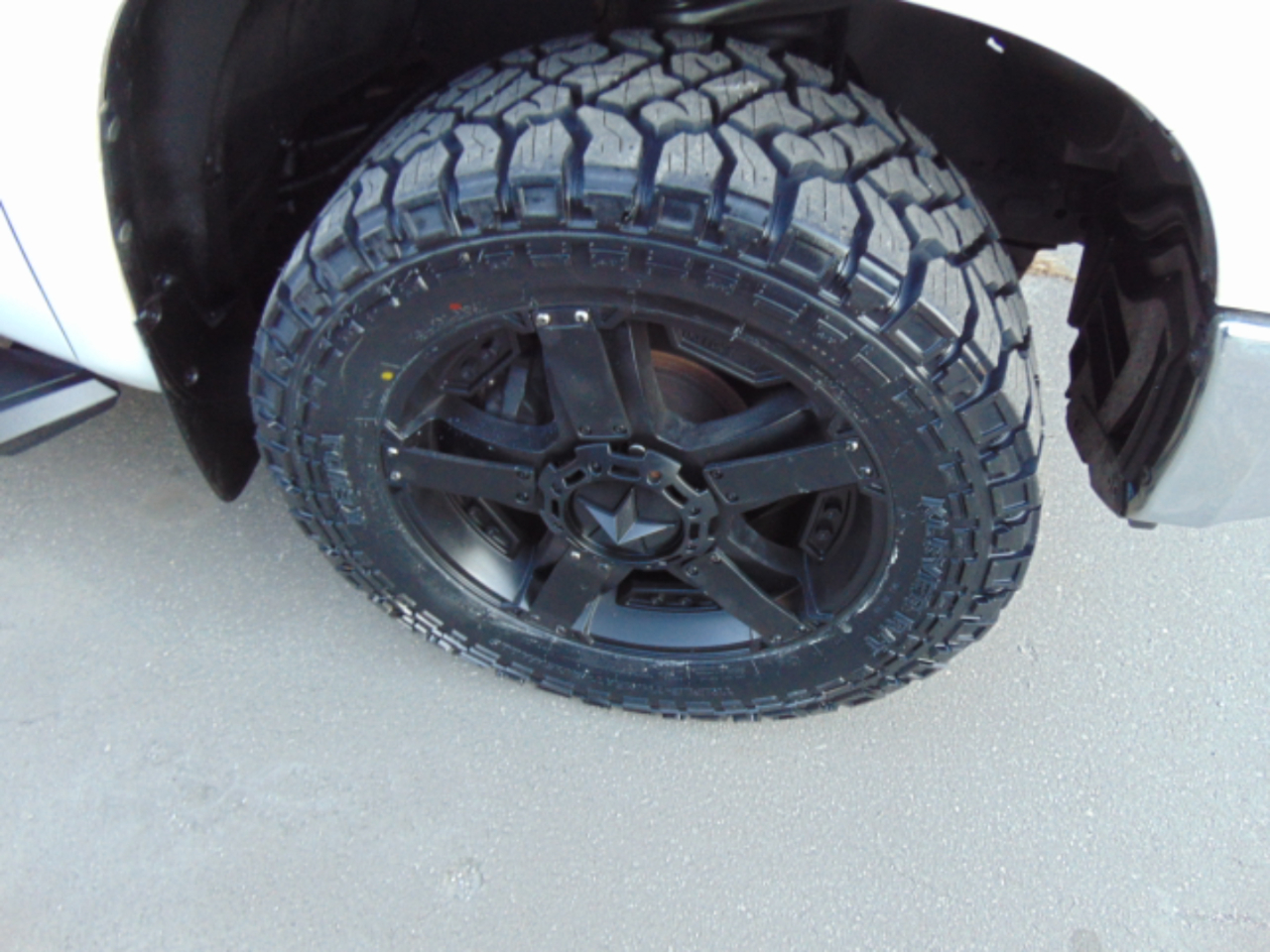 Toyota Tundra SR5 5.7L V8 FFV Double Cab 4WD 2016