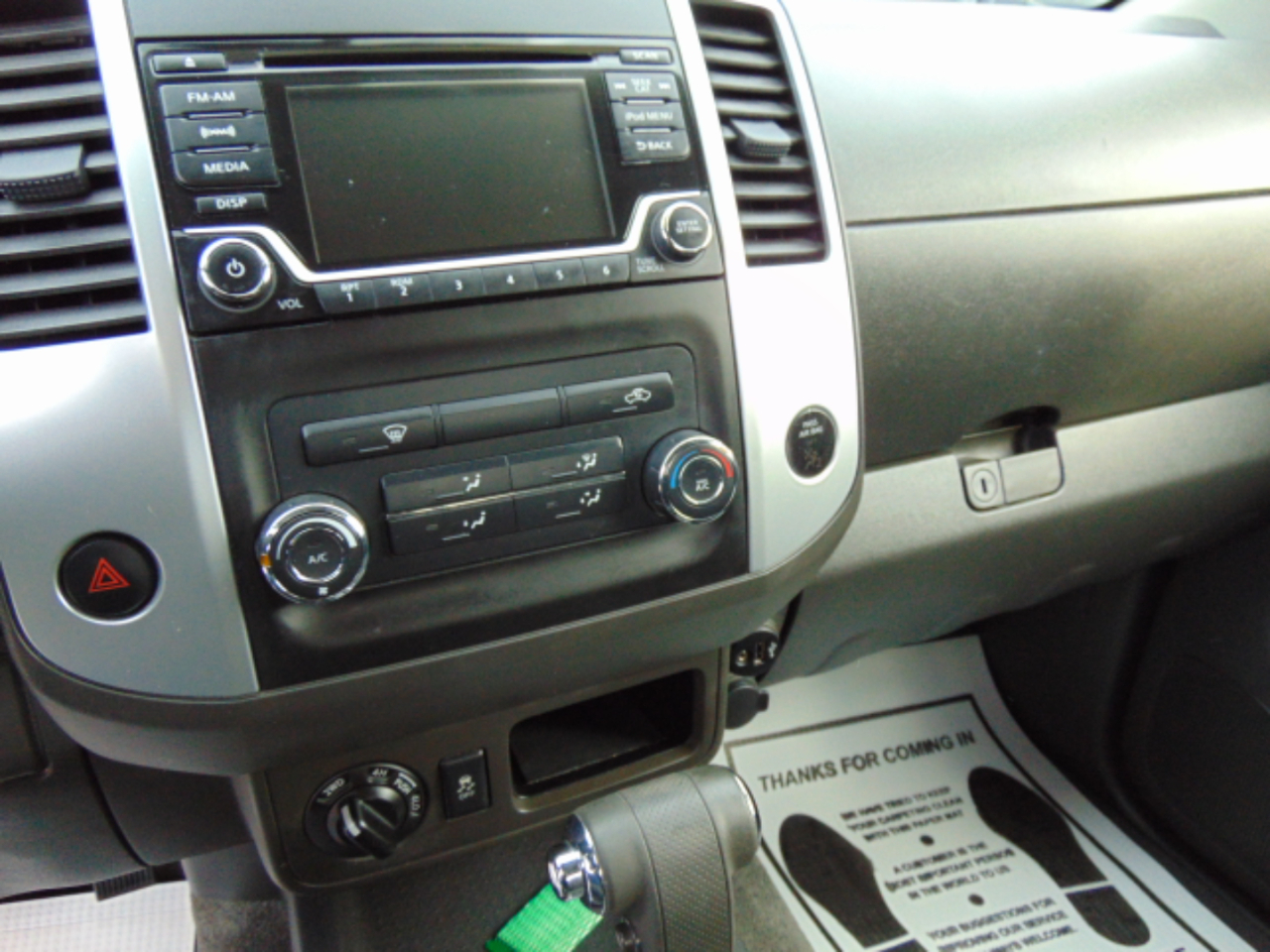 Nissan Frontier SV King Cab 5AT 4WD 2017