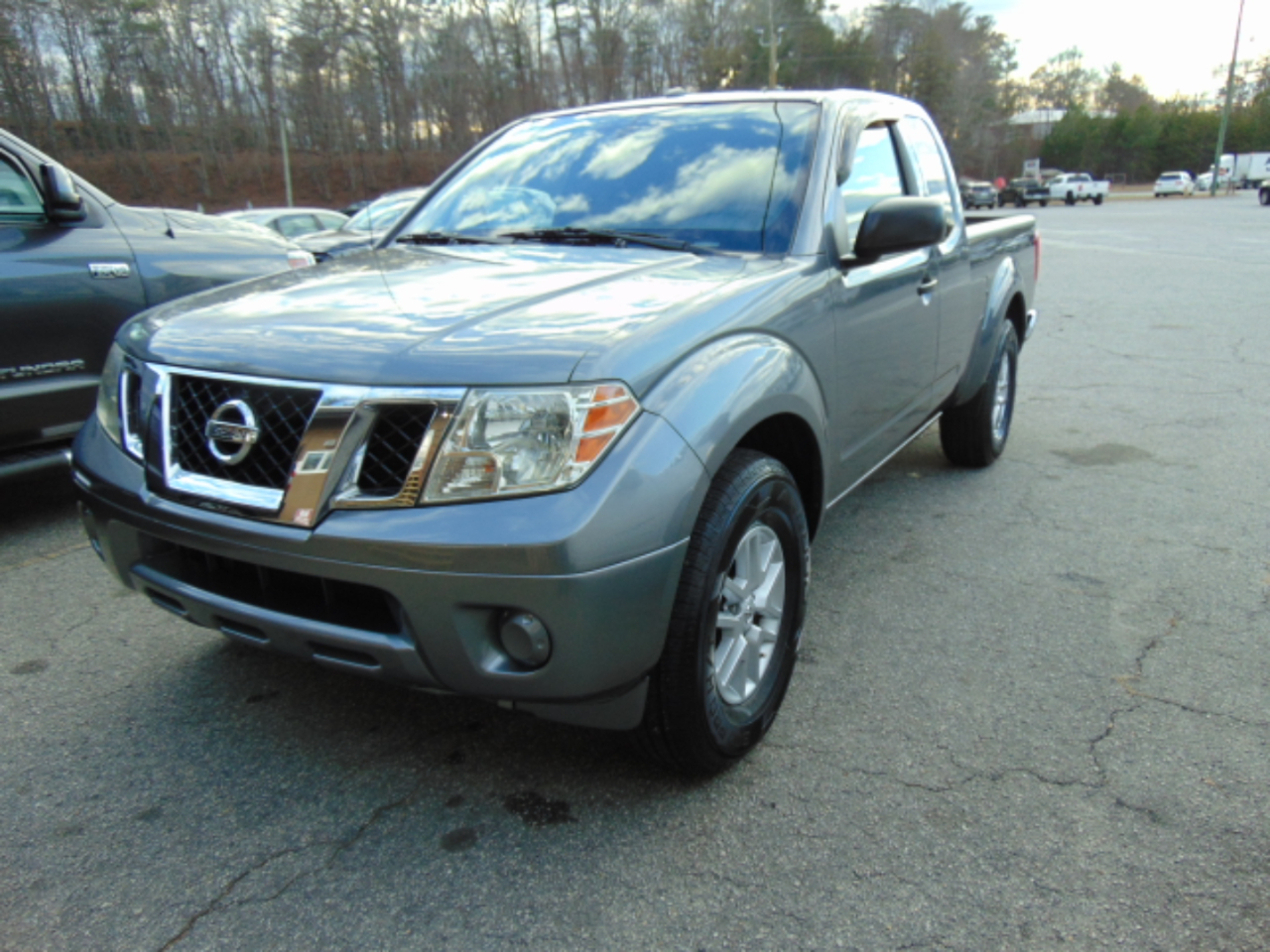Nissan Frontier SV King Cab 5AT 4WD 2017