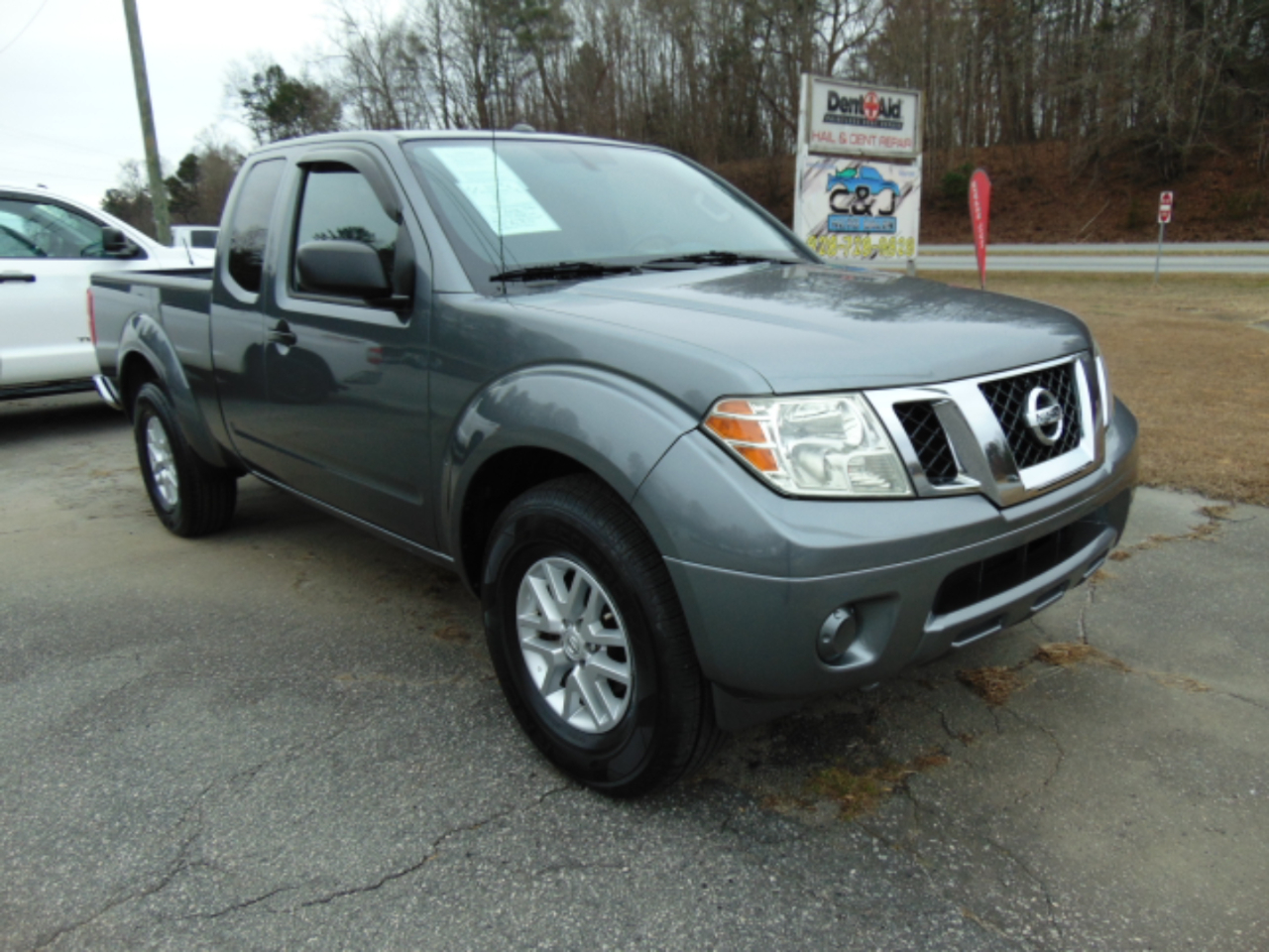 Nissan Frontier SV King Cab 5AT 4WD 2017