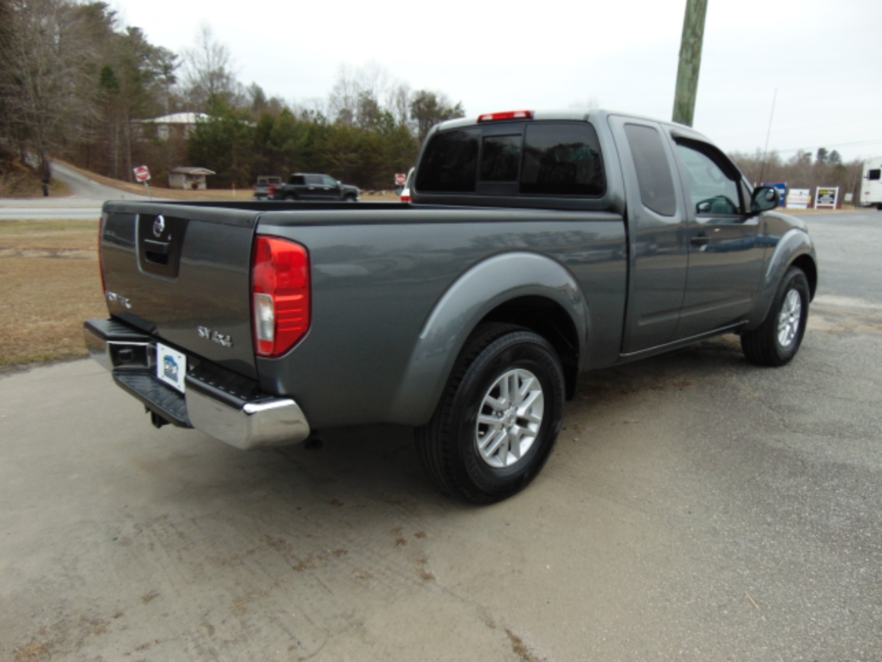 Nissan Frontier SV King Cab 5AT 4WD 2017