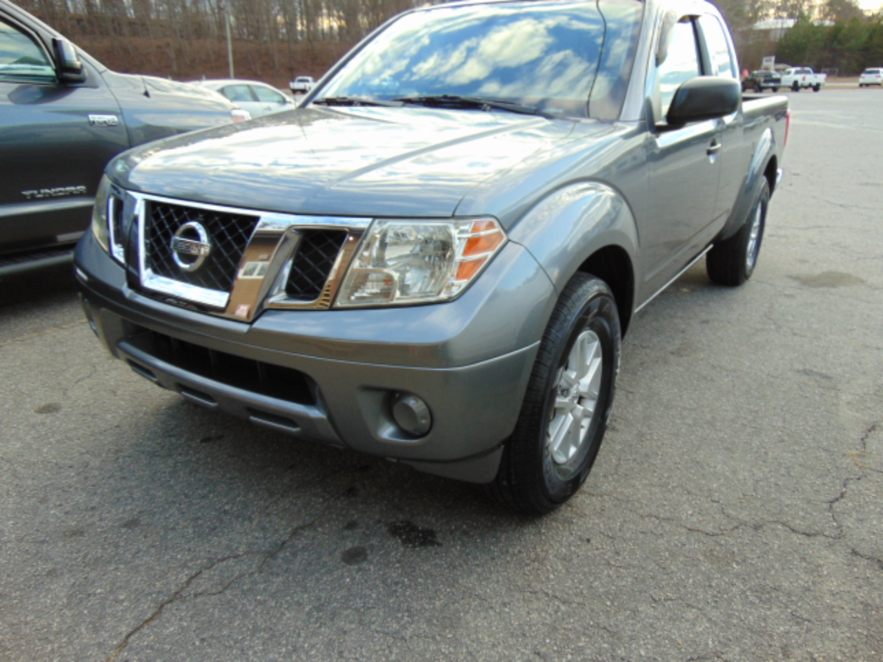 Nissan Frontier SV King Cab 5AT 4WD 2017