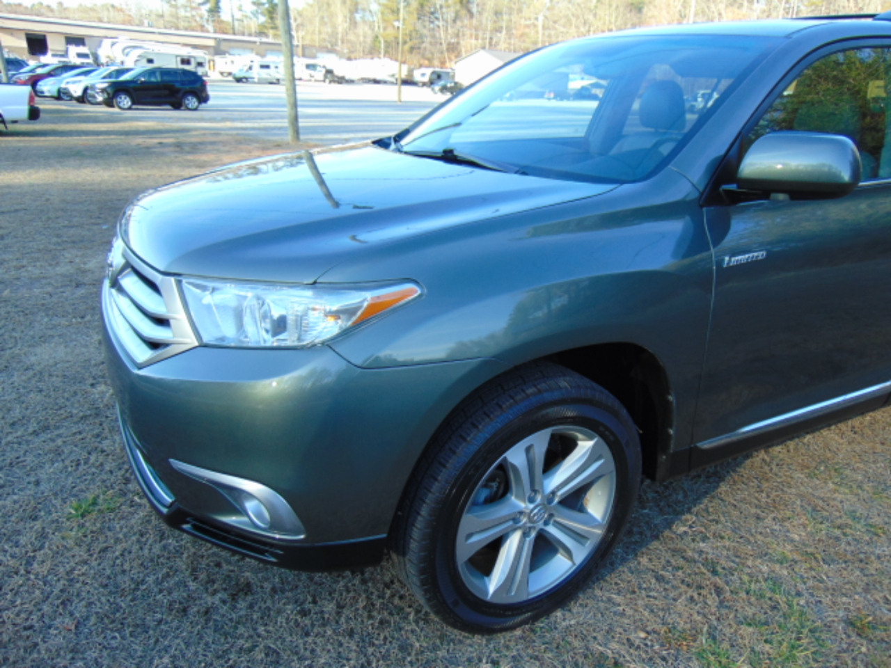 Toyota Highlander Limited 2WD 2012