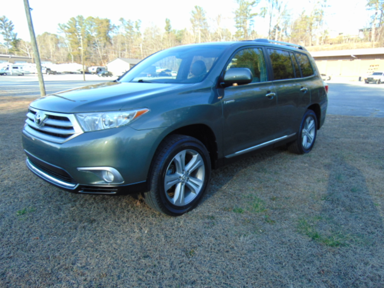 Toyota Highlander Limited 2WD 2012