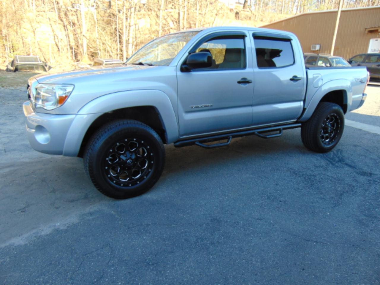 Toyota Tacoma Double Cab V6 4WD 2006