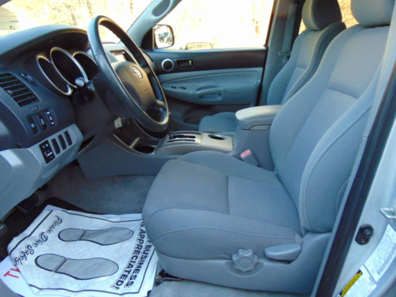 Toyota Tacoma Double Cab V6 4WD 2006