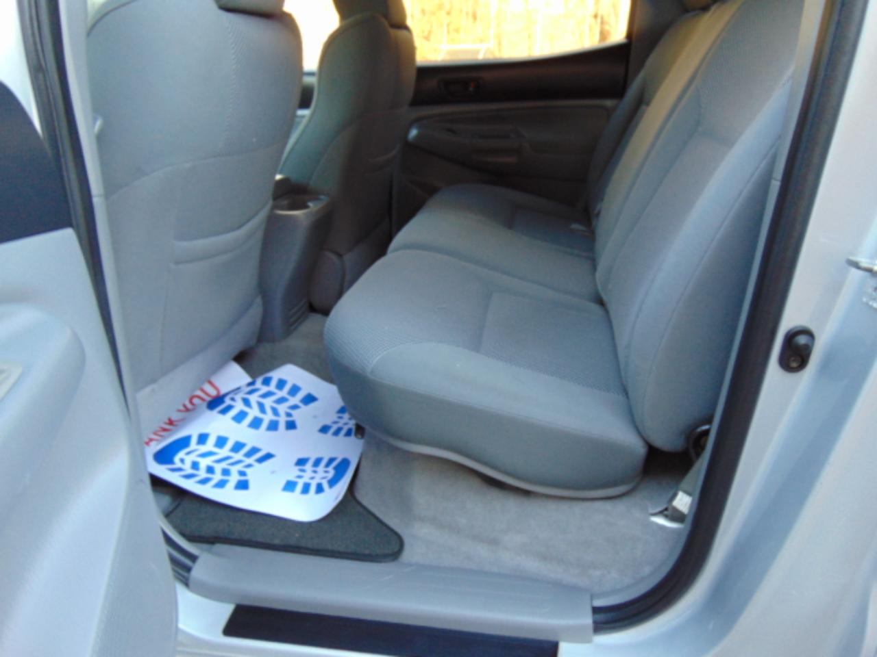 Toyota Tacoma Double Cab V6 4WD 2006