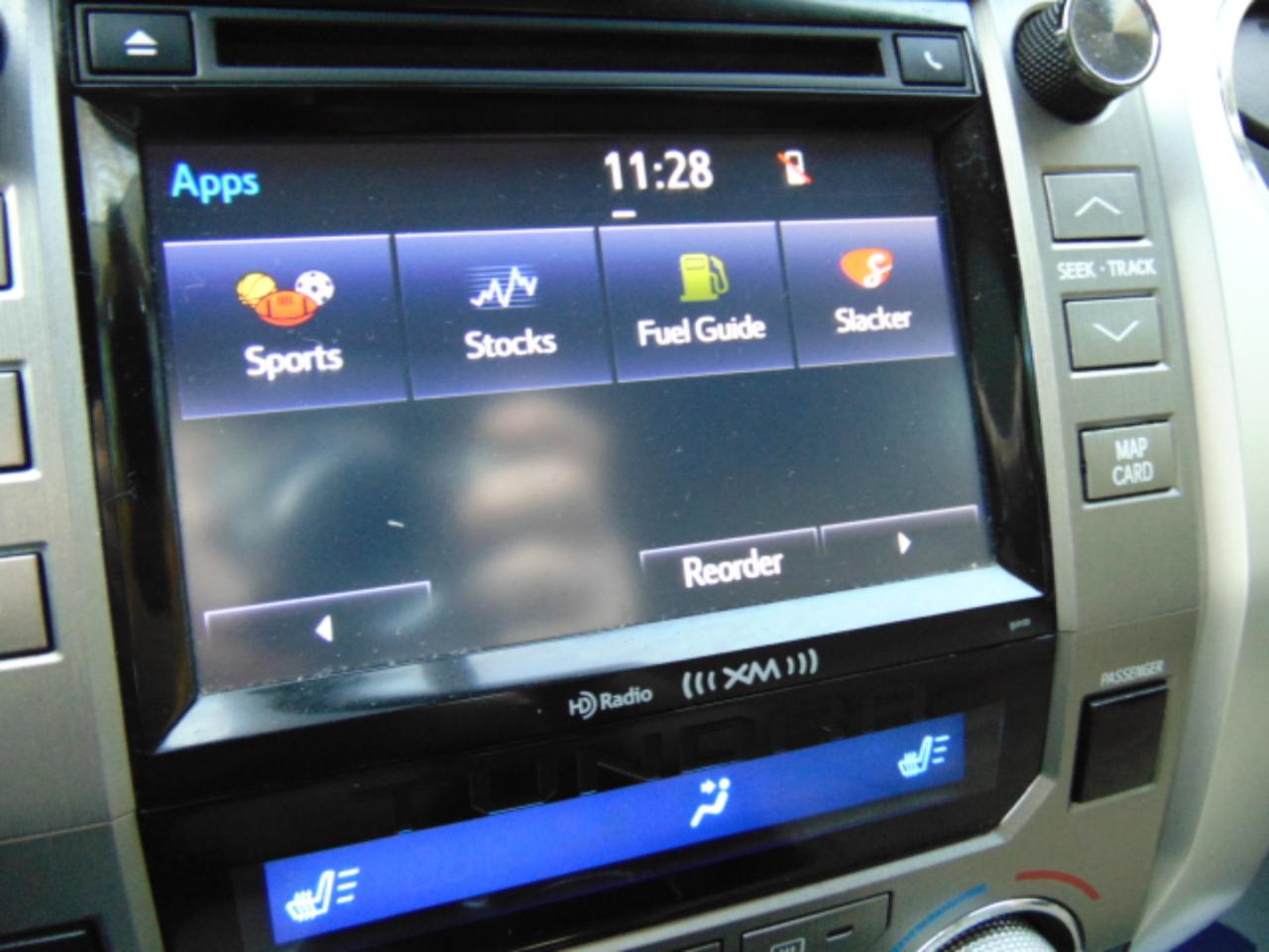 Toyota Tundra Limited 5.7L FFV CrewMax 4WD 2017