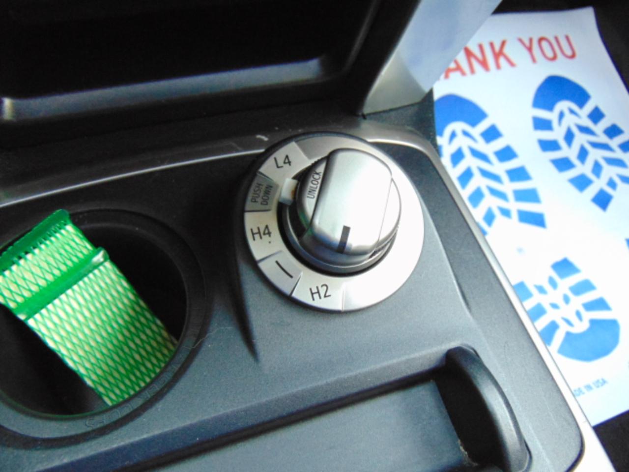 Toyota 4Runner SR5 4WD 2015