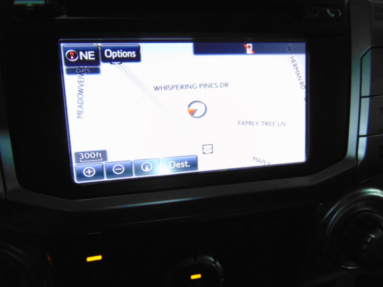 Toyota 4Runner SR5 4WD 2015