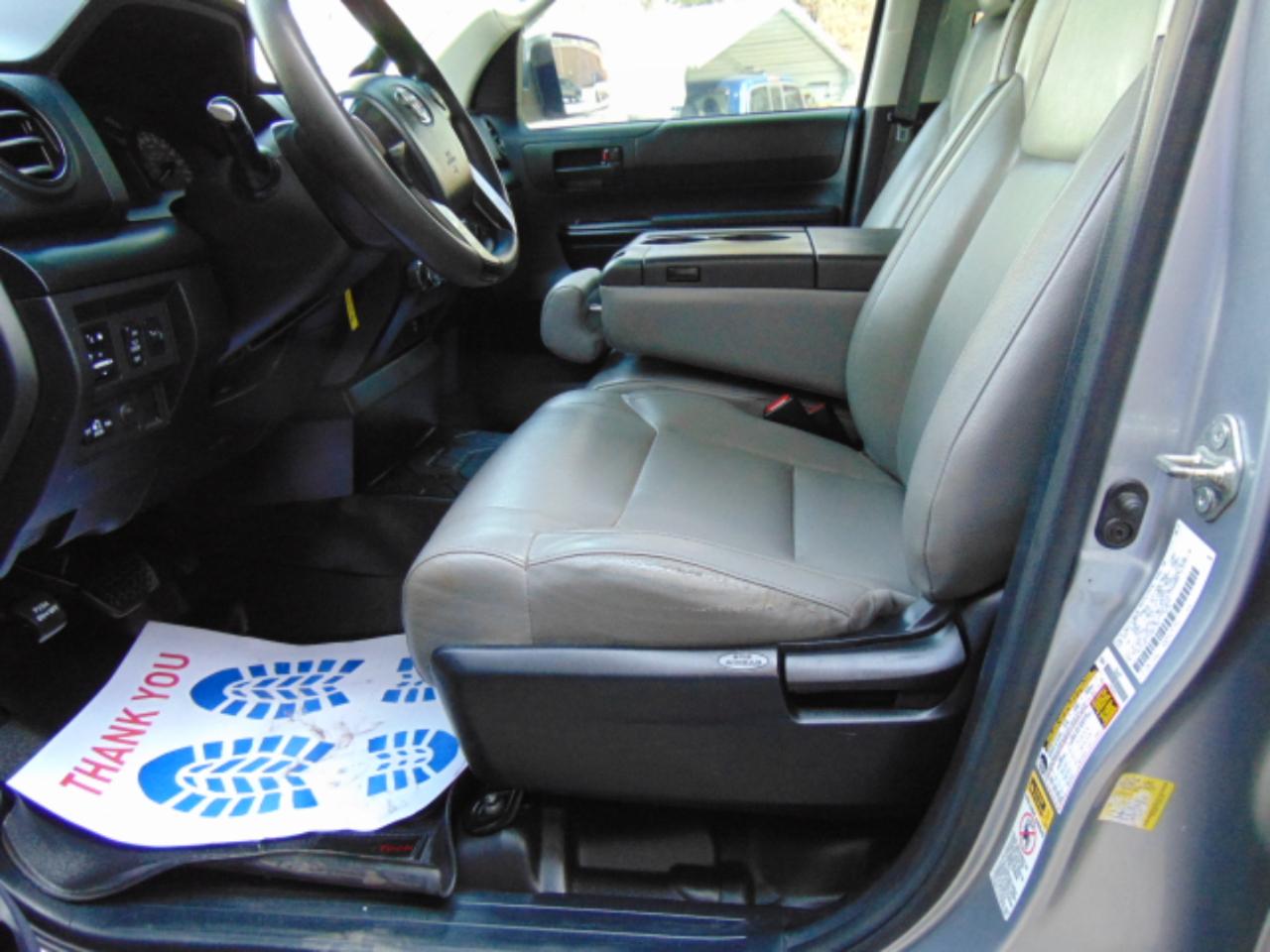 Toyota Tundra SR5 4.6L V8 Double Cab 4WD 2014