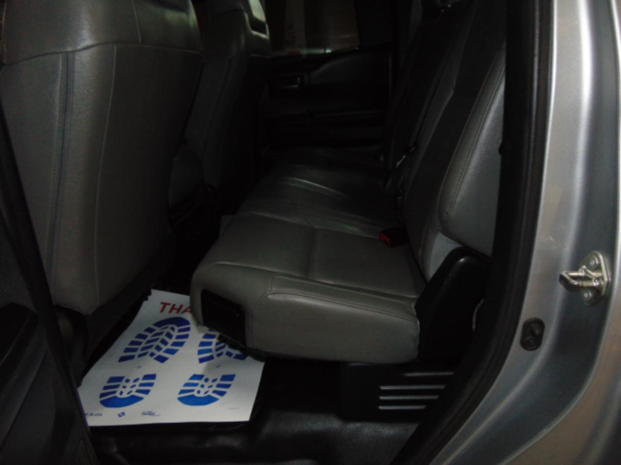 Toyota Tundra SR5 4.6L V8 Double Cab 4WD 2014