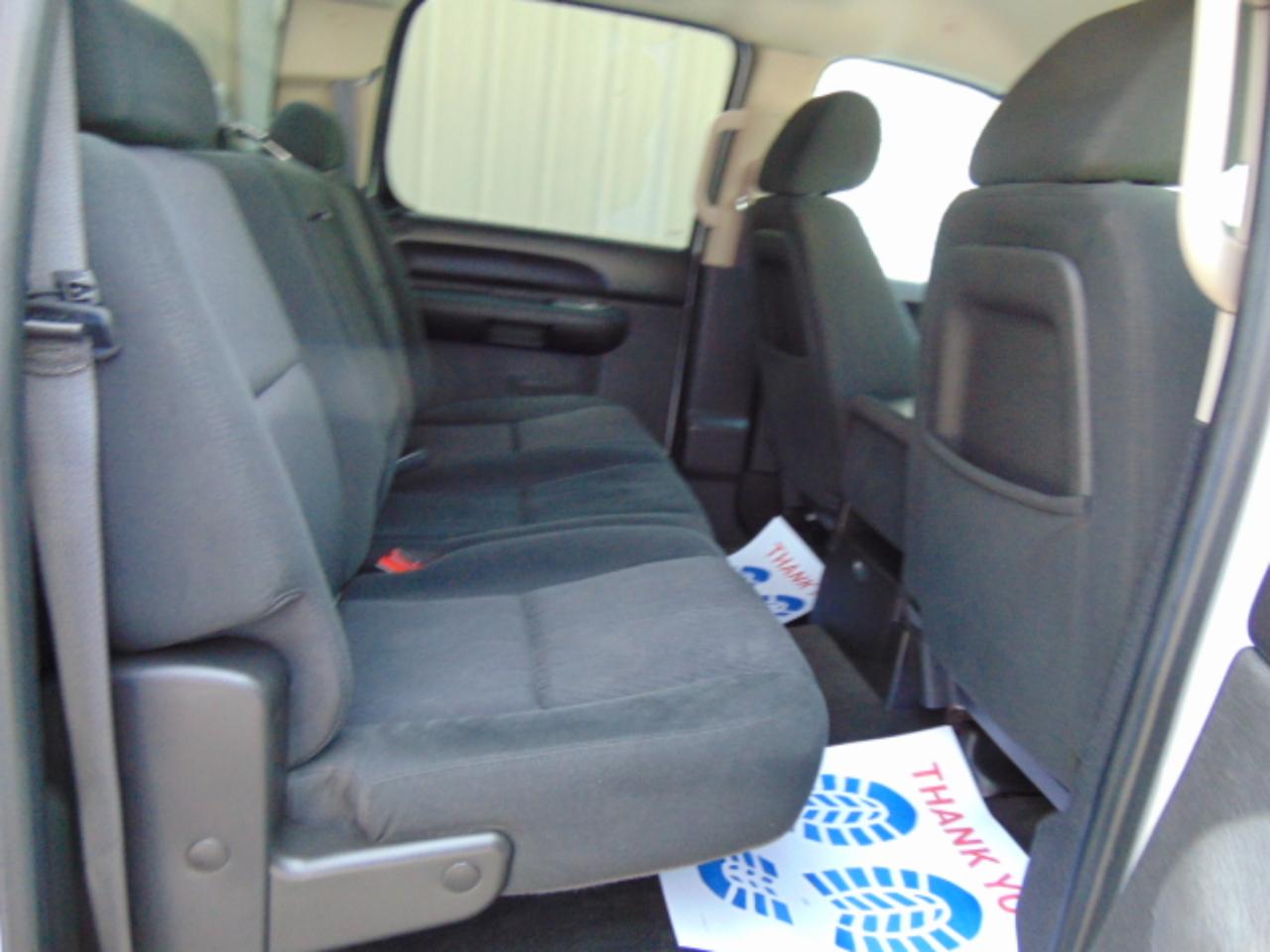 GMC Sierra 1500 SLE Crew Cab 4WD 2011