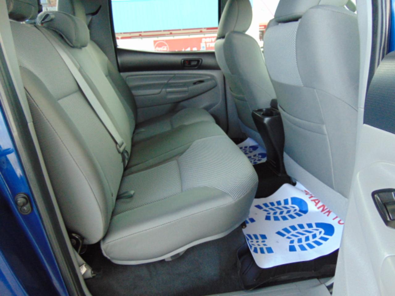 Toyota Tacoma Double Cab V6 5AT 4WD 2015