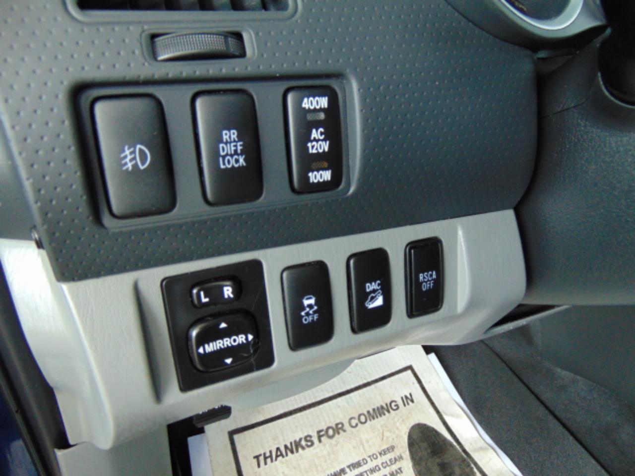 Toyota Tacoma Double Cab V6 5AT 4WD 2015