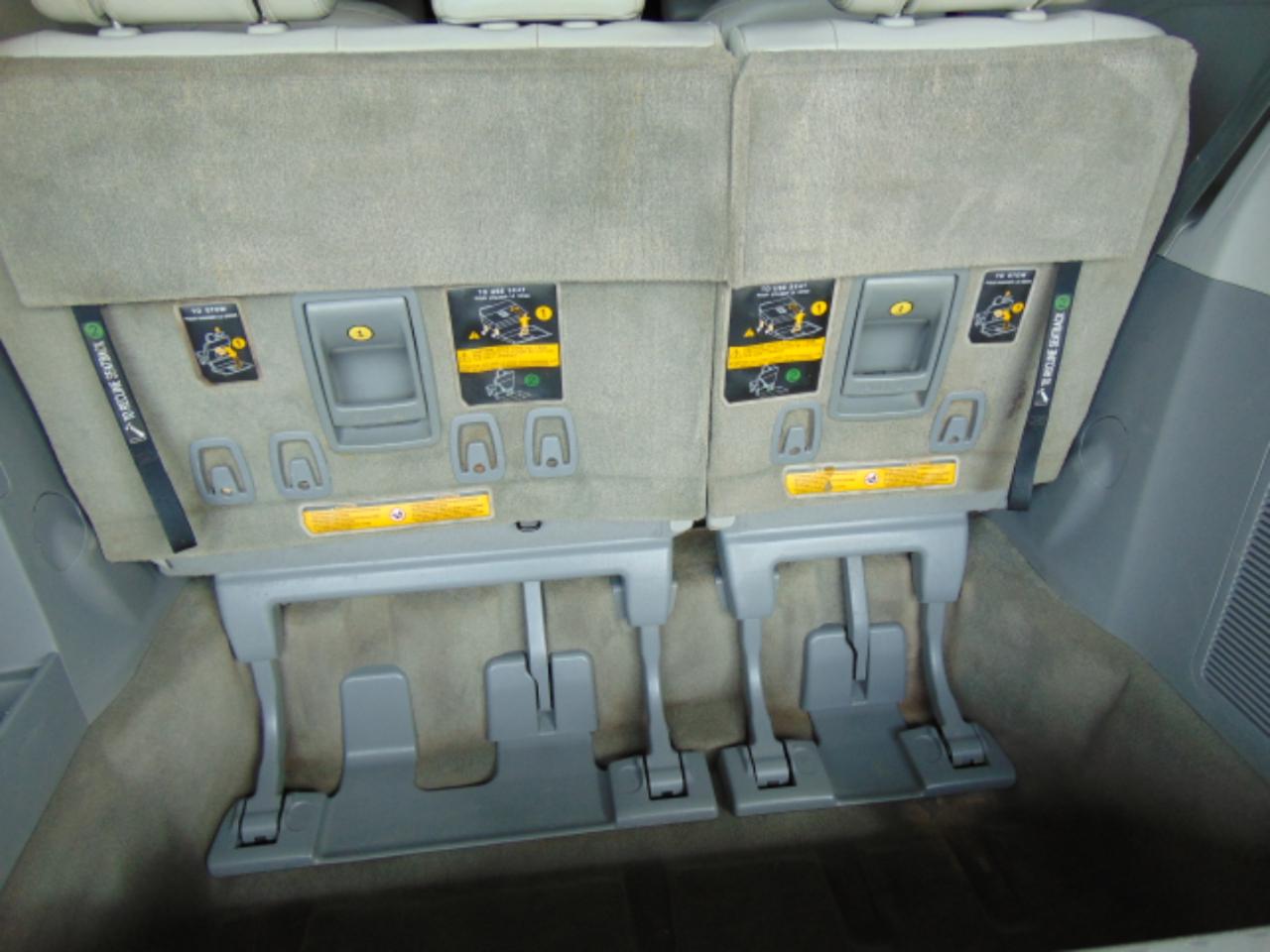 Toyota Sienna Limited AWD 7-Passenger V6 2013