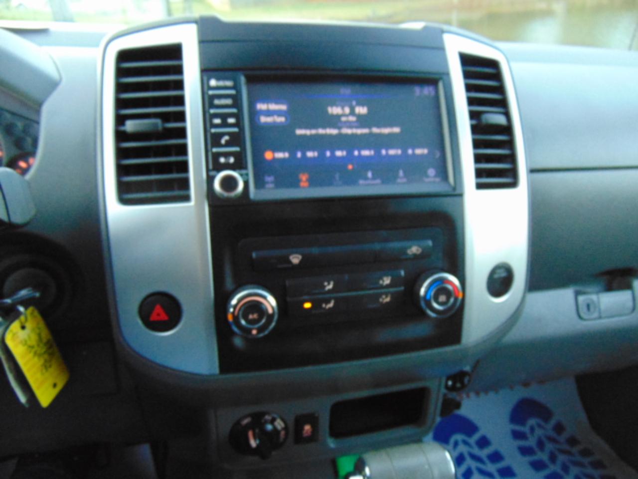 Nissan Frontier SL Crew Cab 5AT 4WD 2019