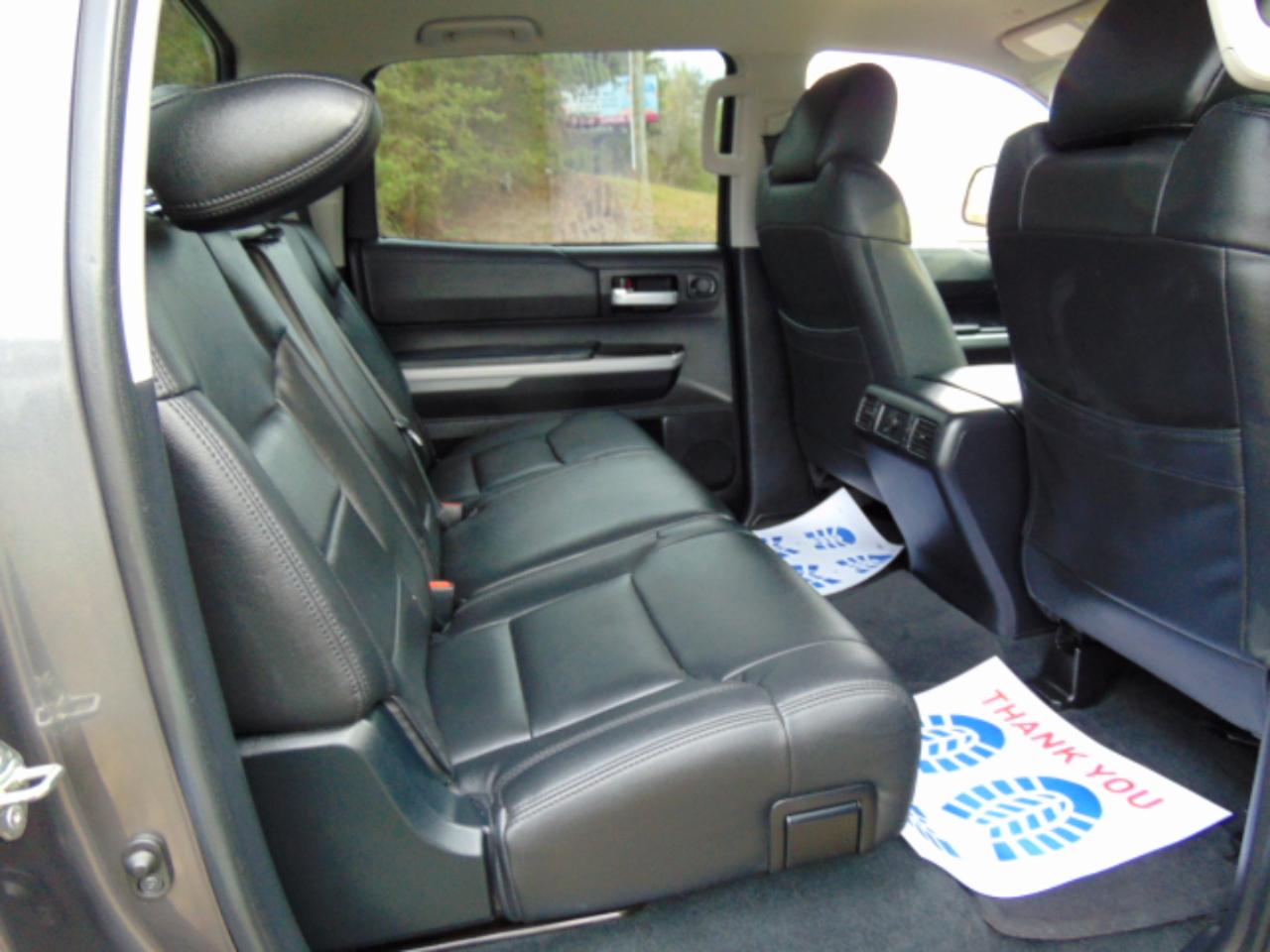 Toyota Tundra SR5 5.7L V8 CrewMax 4WD 2020