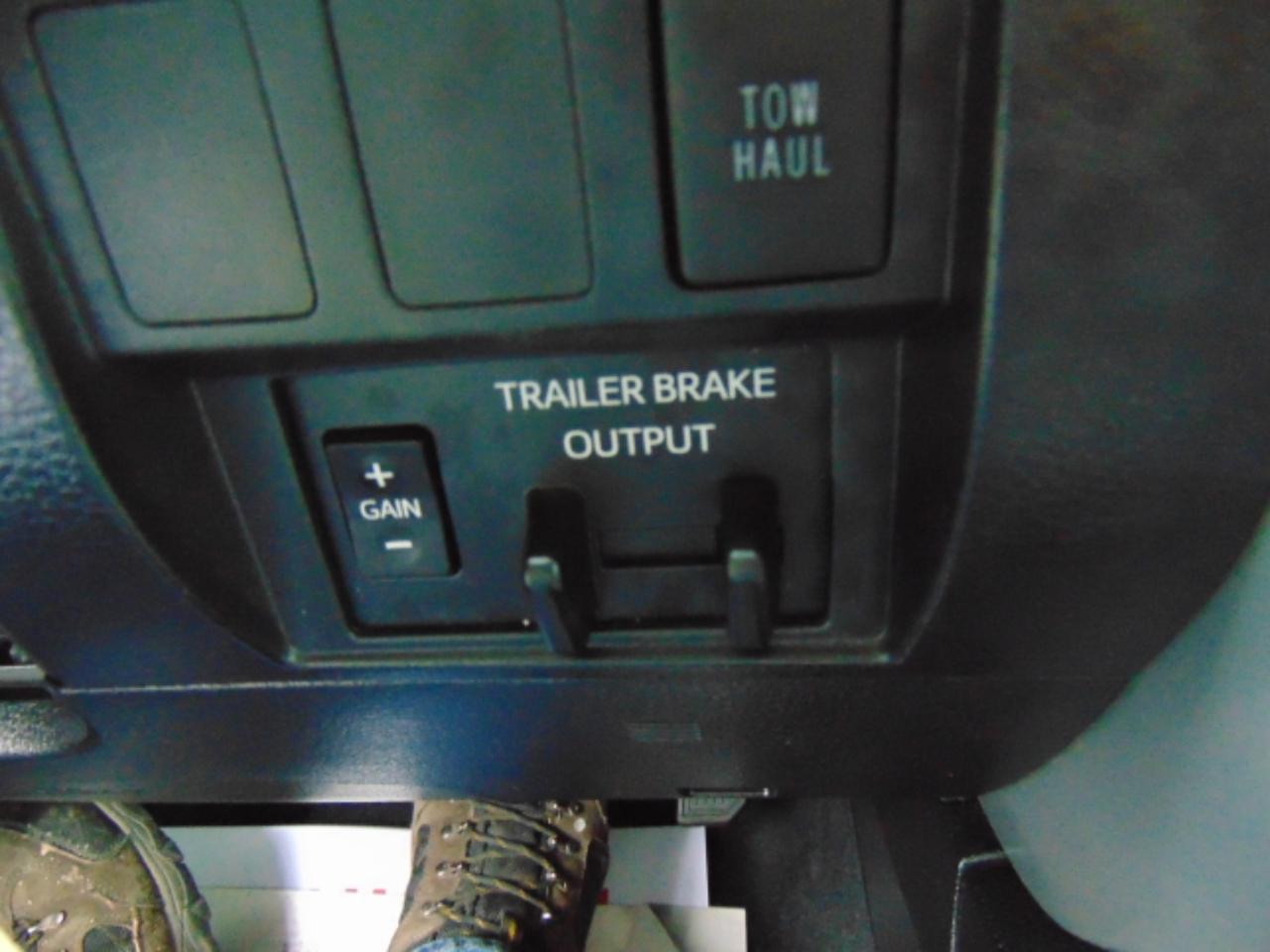 Toyota Tundra SR5 5.7L V8 CrewMax 4WD 2020