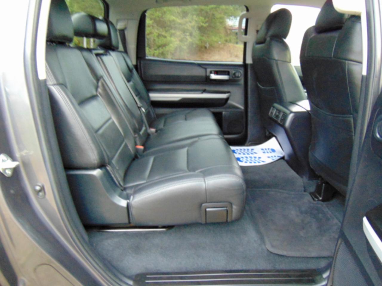 Toyota Tundra SR5 5.7L V8 CrewMax 4WD 2020