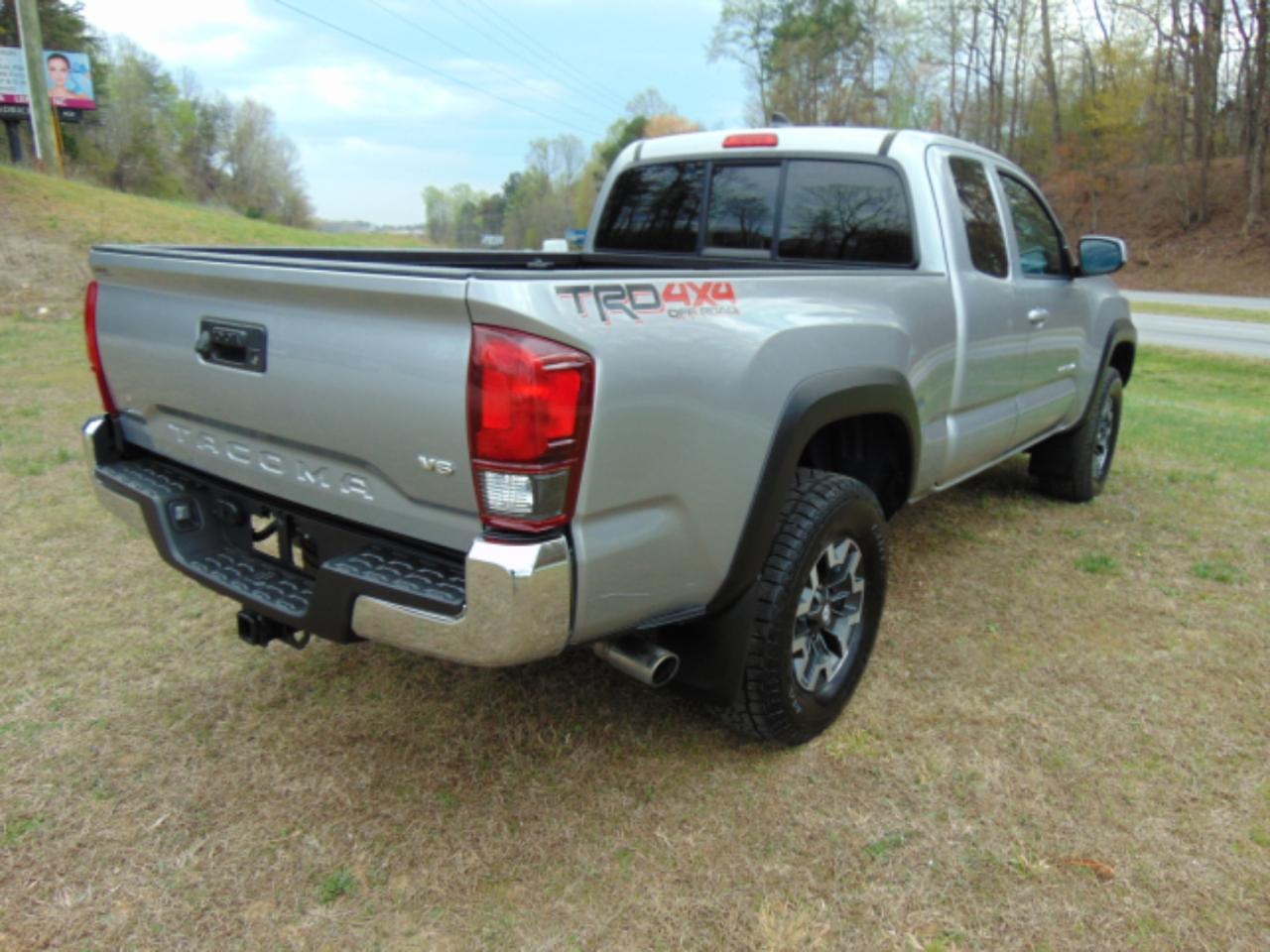 Toyota Tacoma  2019
