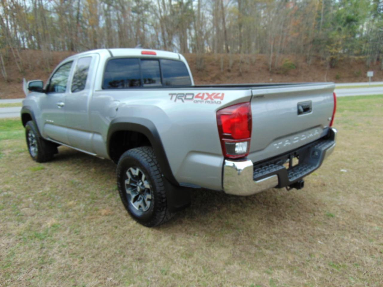 Toyota Tacoma  2019