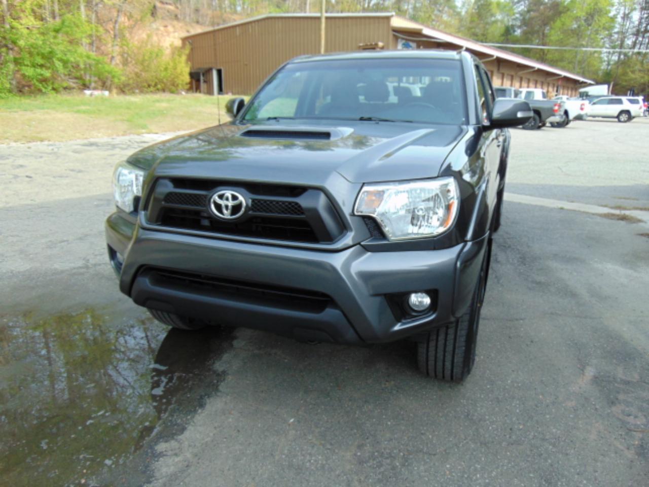 Toyota Tacoma Double Cab V6 4WD 2013