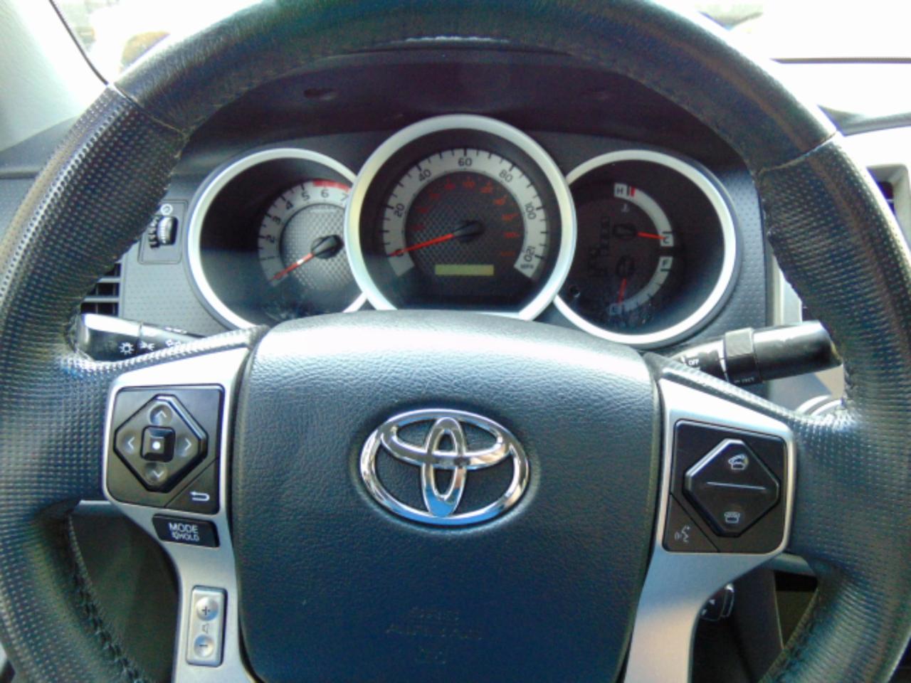Toyota Tacoma  2015