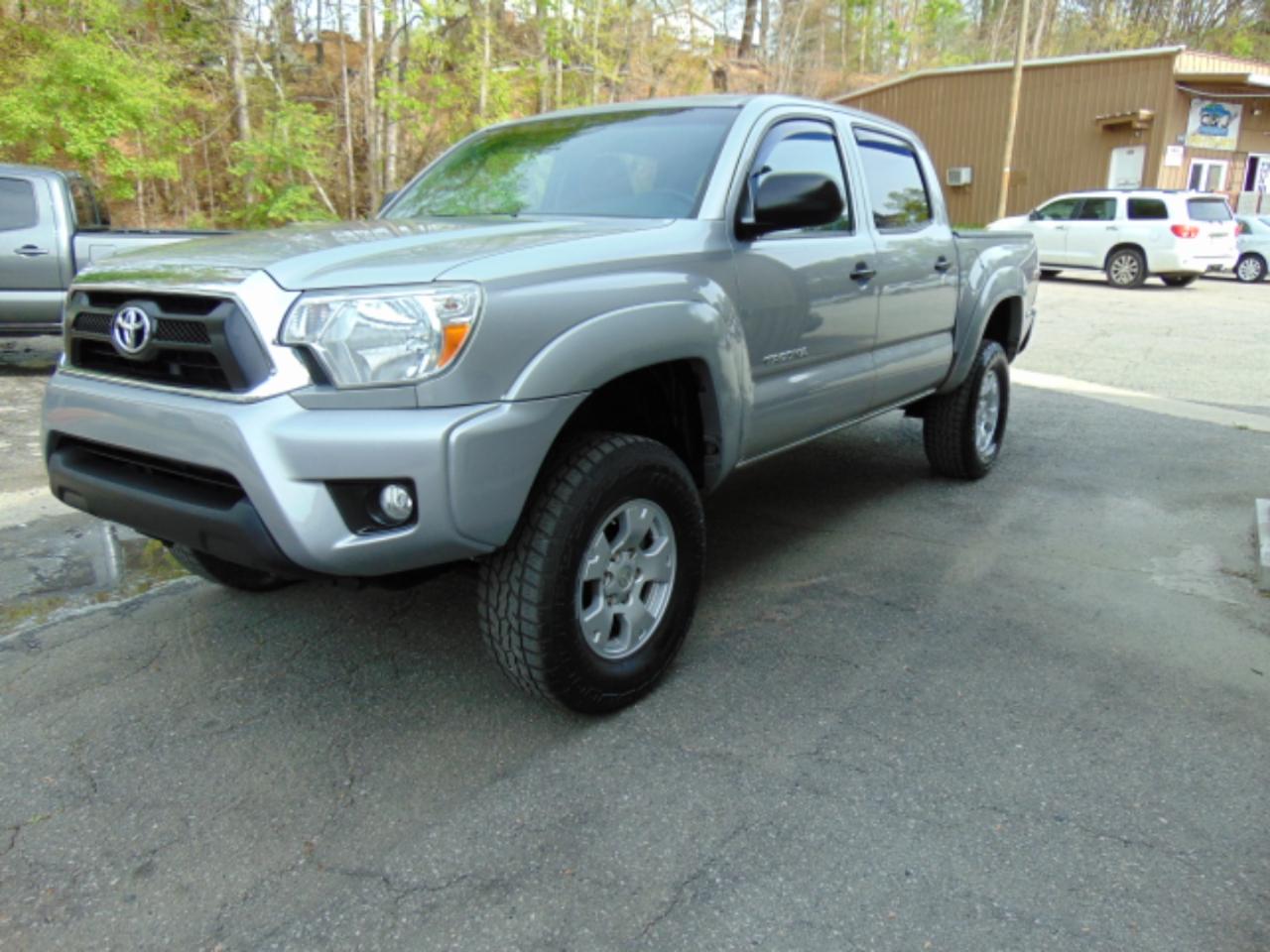 Toyota Tacoma  2015