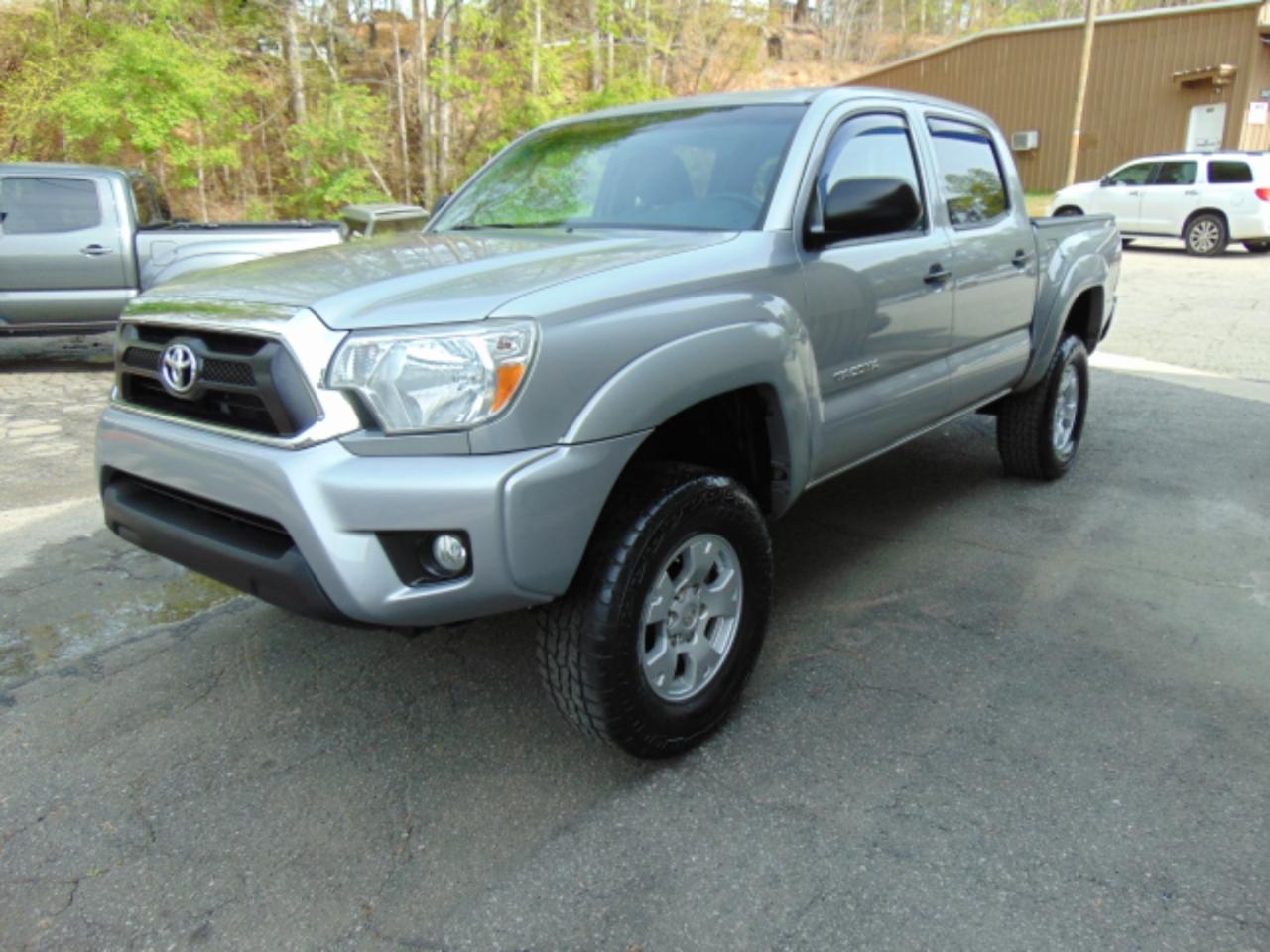 Toyota Tacoma  2015