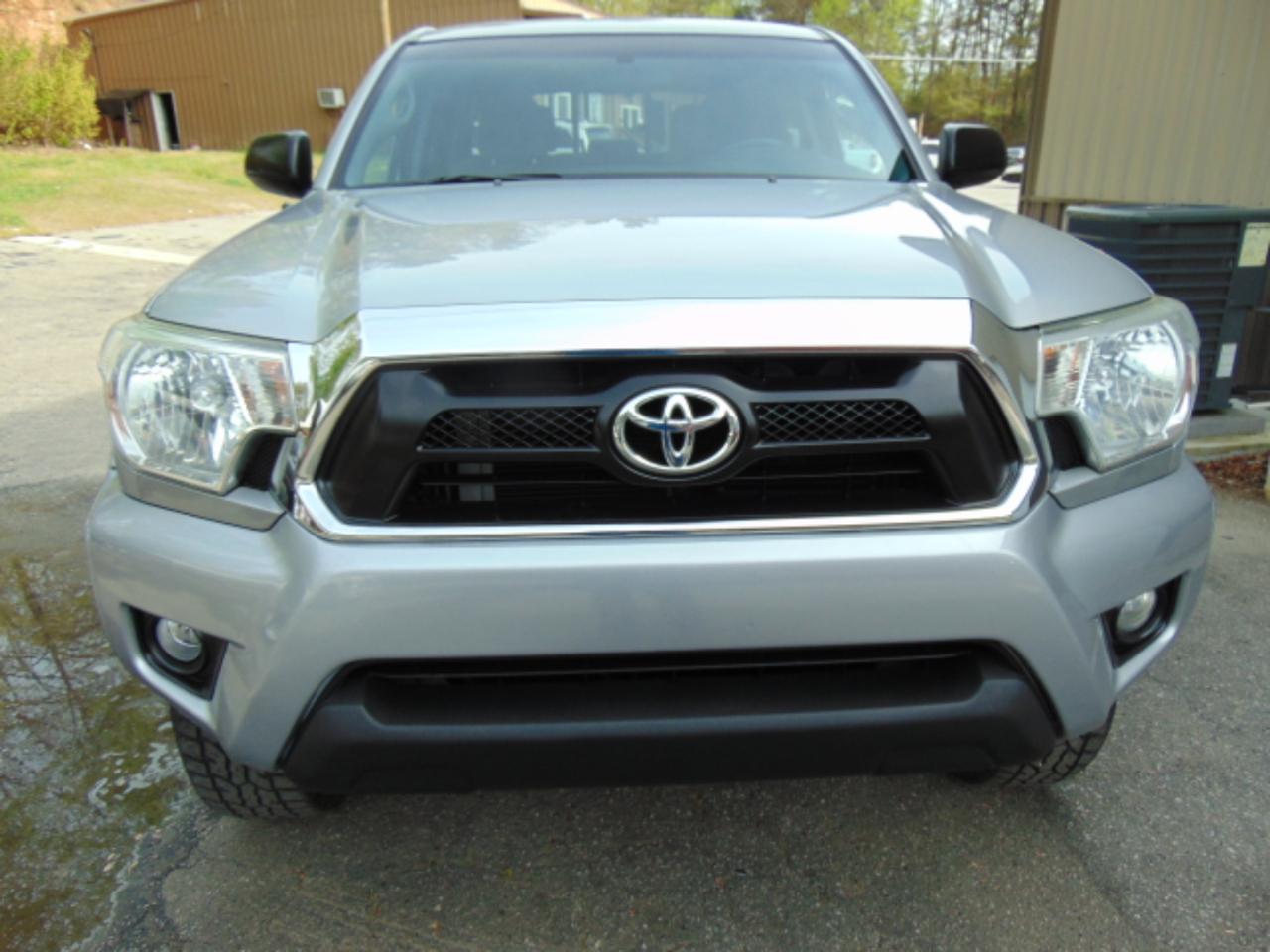 Toyota Tacoma  2015