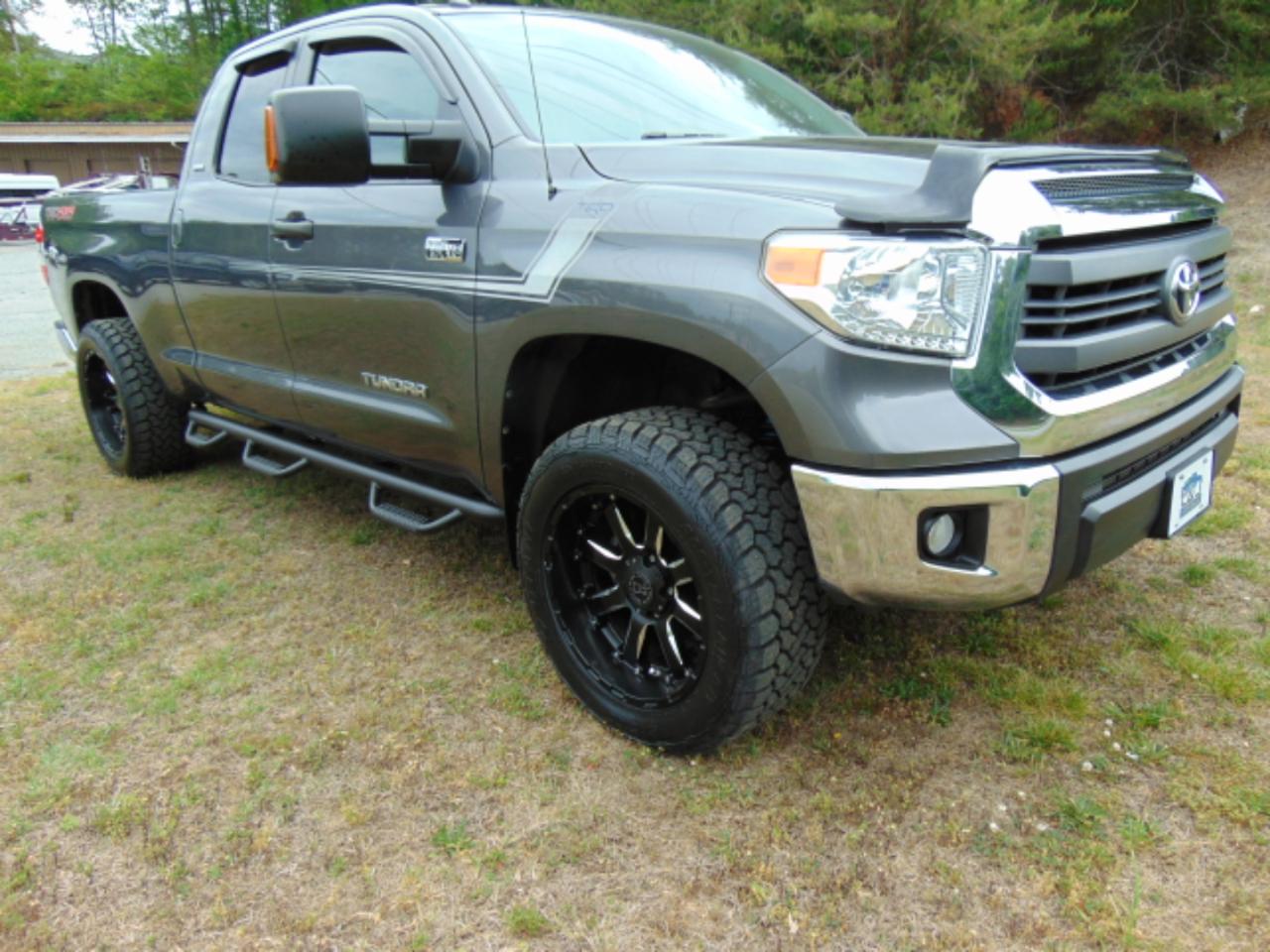 Toyota Tundra SR5 5.7L V8 FFV Double Cab 4WD 2015
