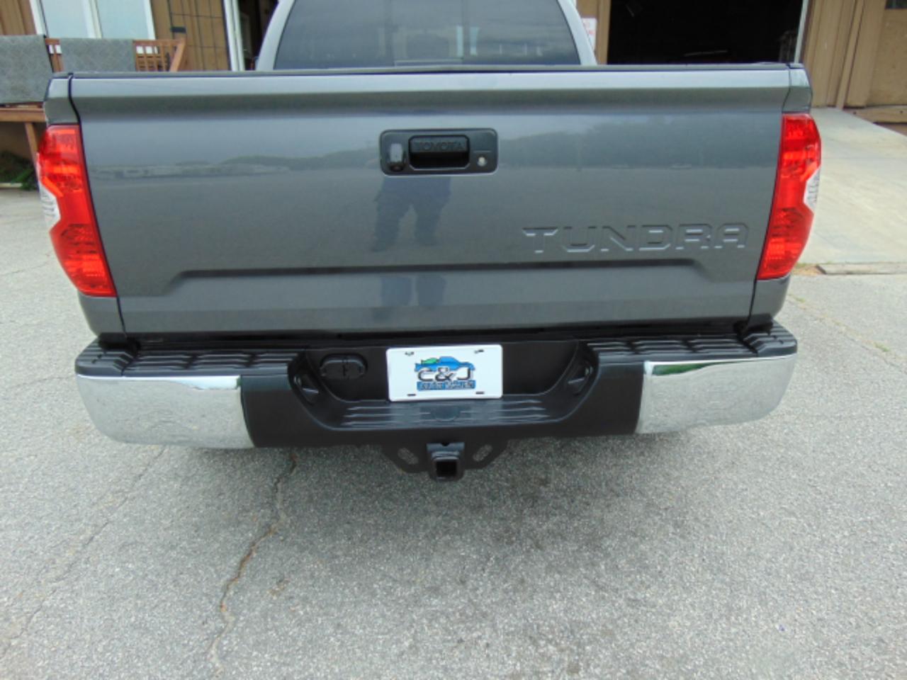 Toyota Tundra SR5 5.7L V8 FFV Double Cab 4WD 2015