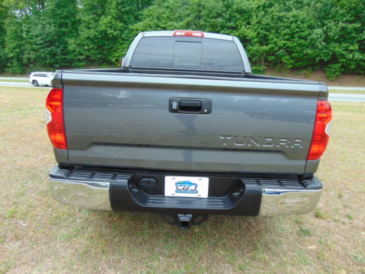 Toyota Tundra SR5 5.7L V8 FFV Double Cab 4WD 2015