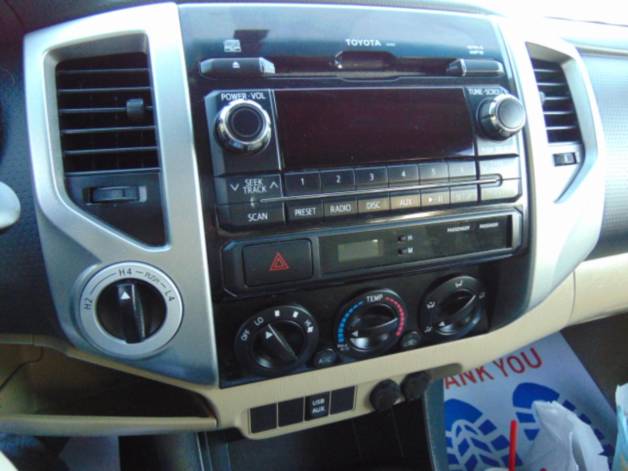 Toyota Tacoma Double Cab V6 4WD 2012