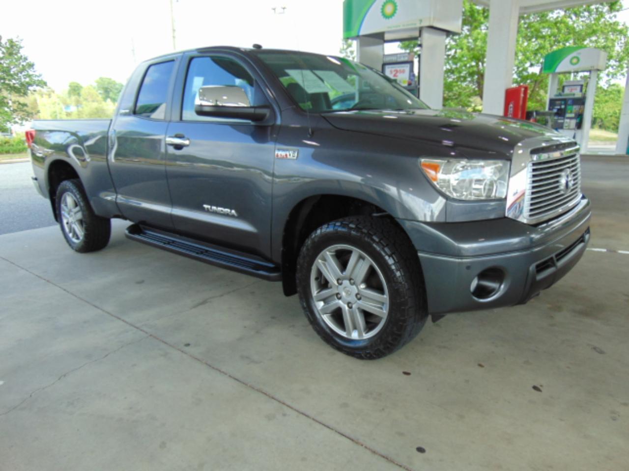 Toyota Tundra Limited 5.7L Double Cab 4WD 2012