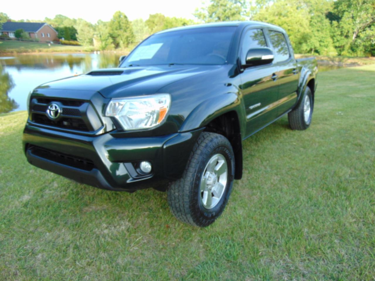 Toyota Tacoma Double Cab V6 4WD 2013