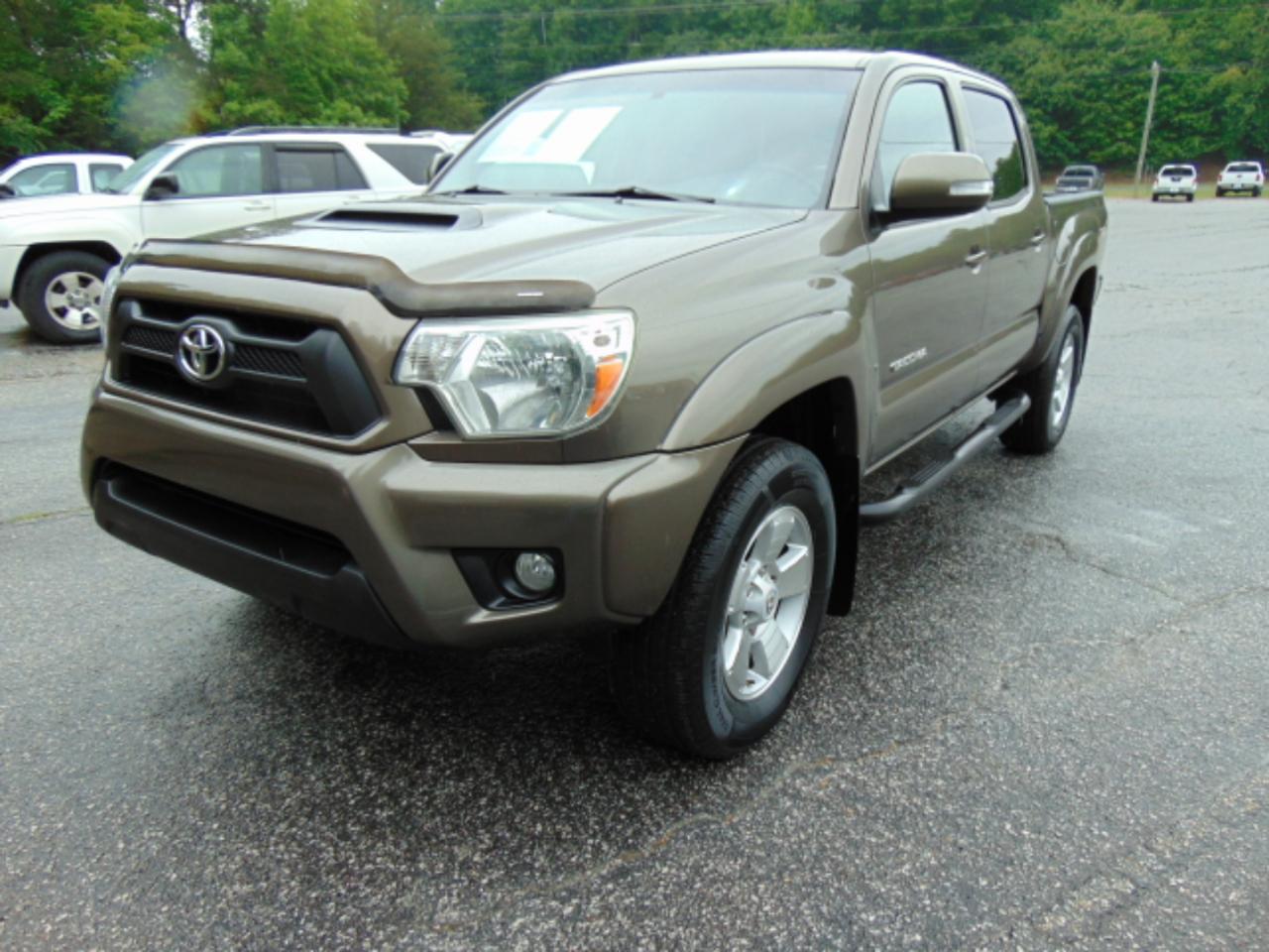 Toyota Tacoma Double Cab V6 4WD 2013