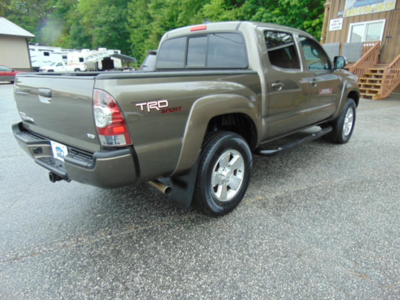 Toyota Tacoma Double Cab V6 4WD 2013