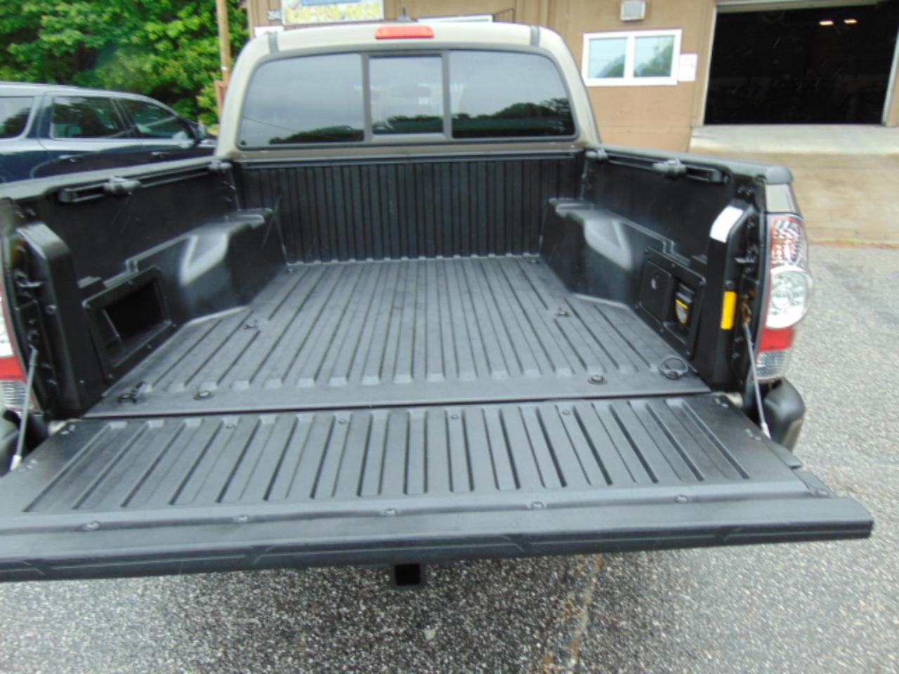 Toyota Tacoma Double Cab V6 4WD 2013