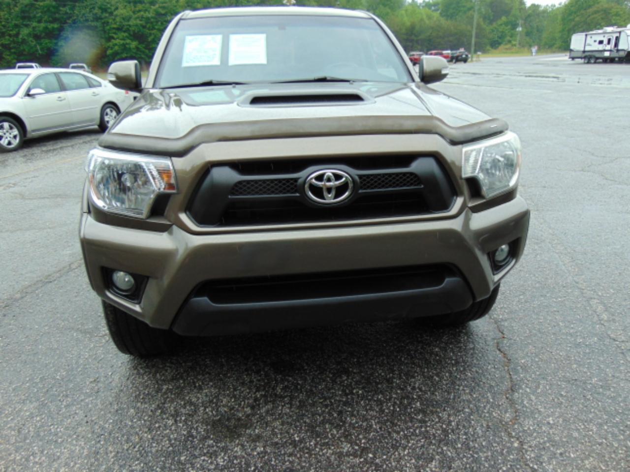 Toyota Tacoma Double Cab V6 4WD 2013