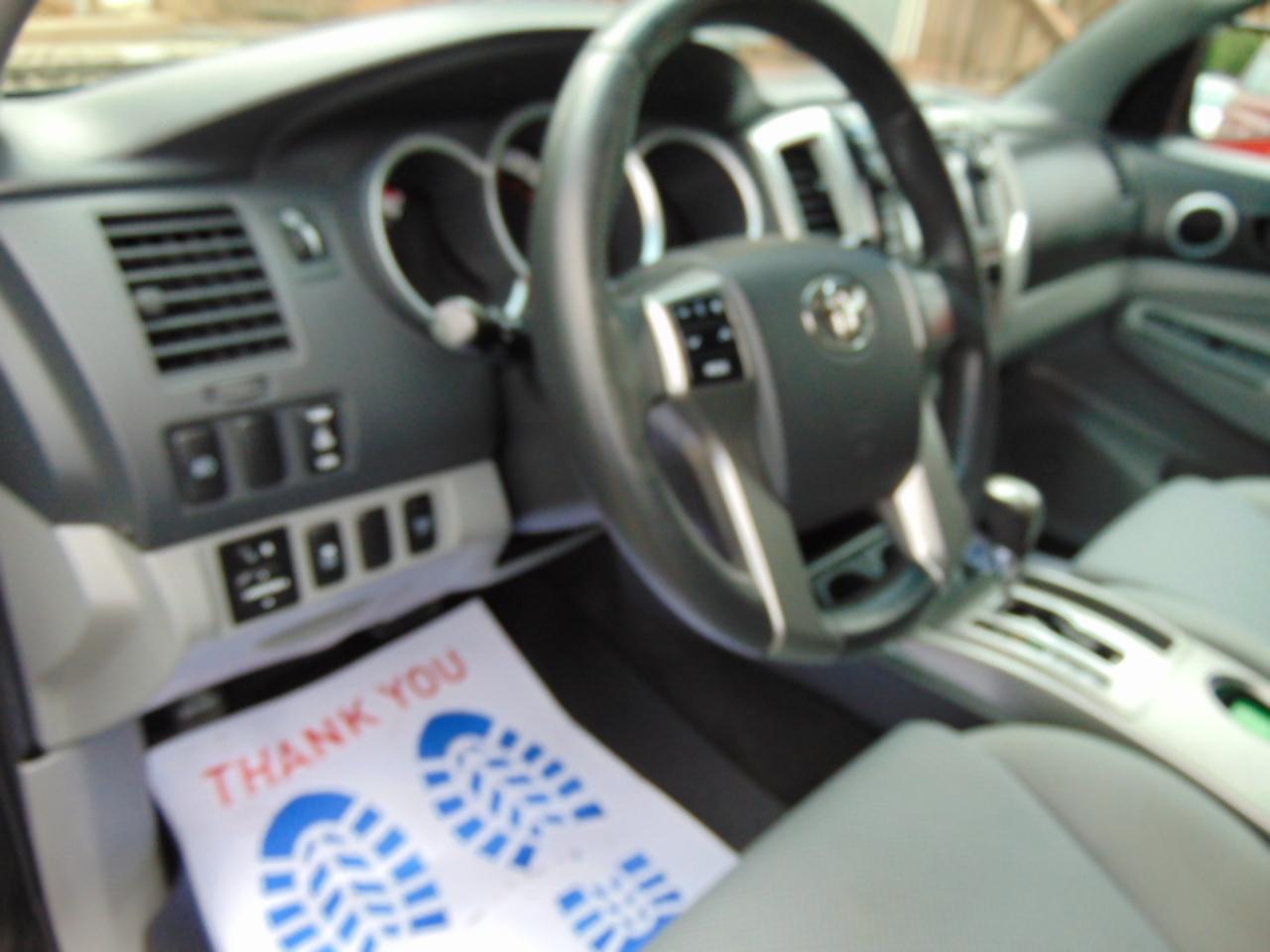 Toyota Tacoma  2012