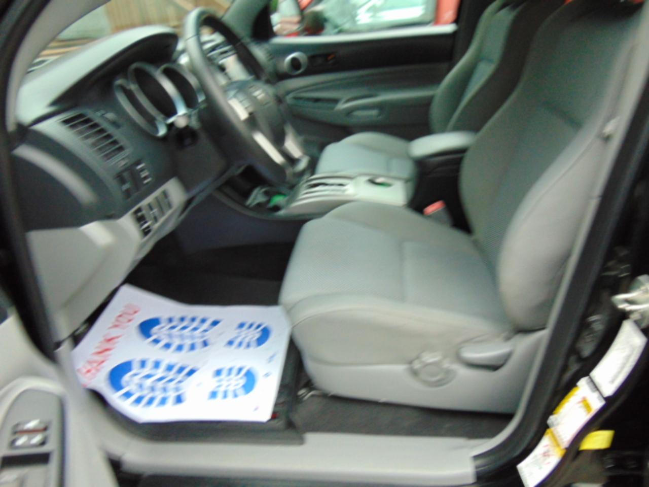 Toyota Tacoma  2012