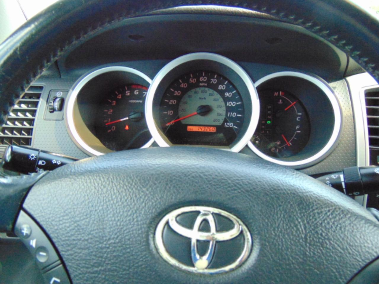 Toyota Tacoma Double Cab V6 4WD 2009