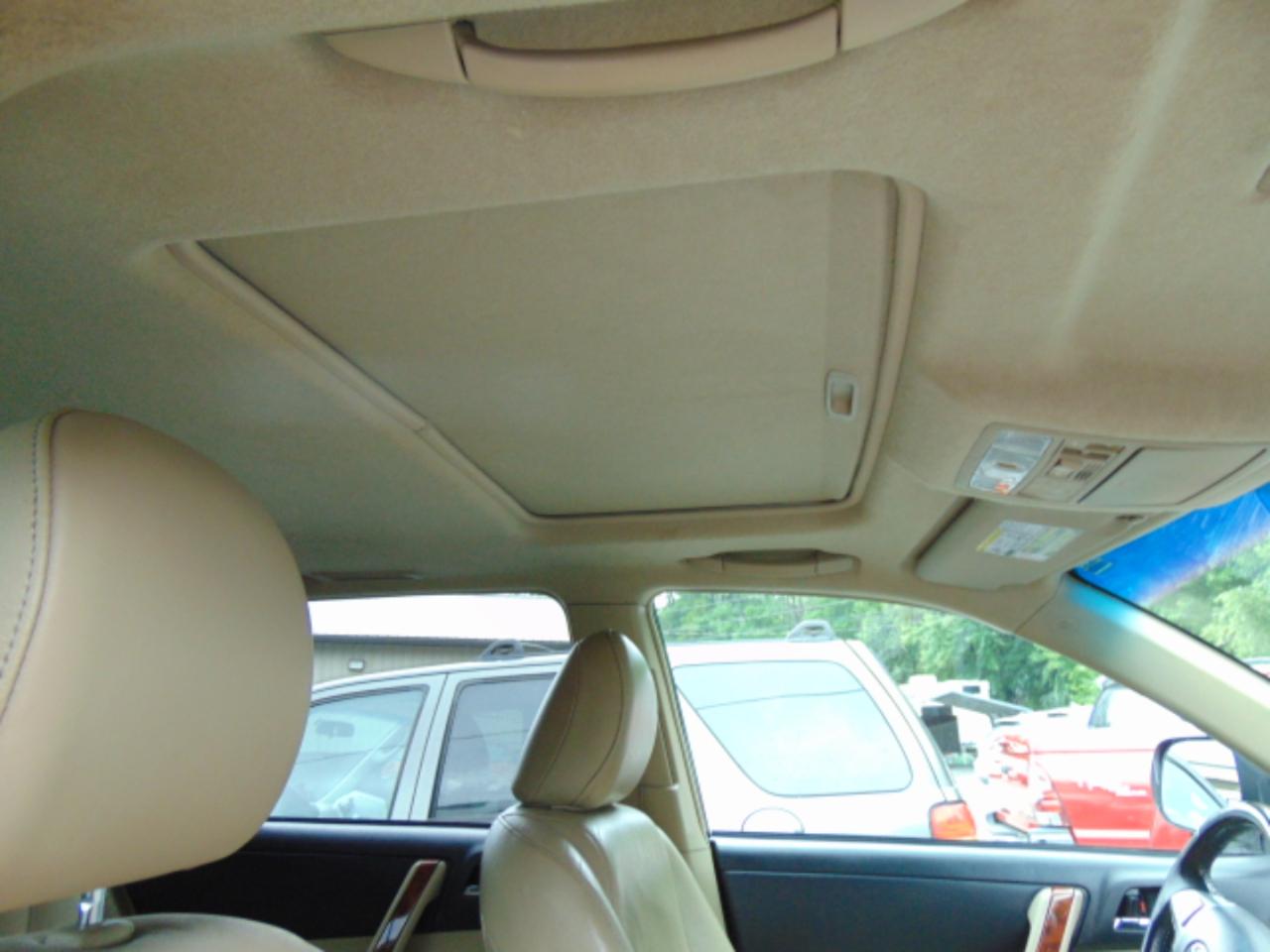 Toyota Highlander Limited 2WD 2013