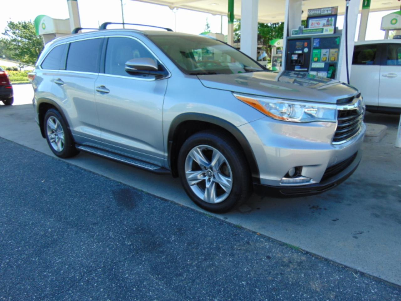 Toyota Highlander Limited AWD V6 2016